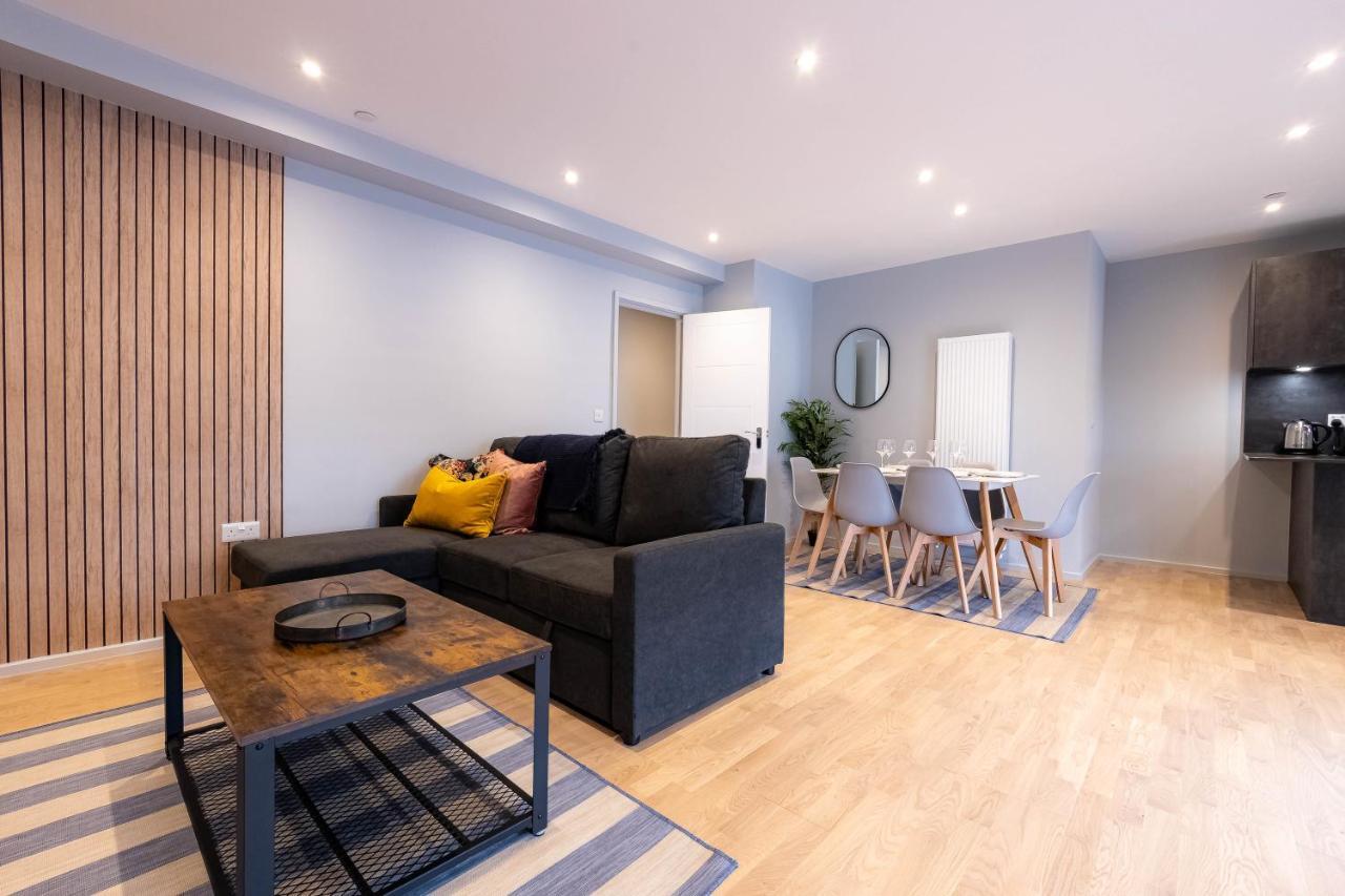 Luxurious Apartments Hackney Near Train Station London Eksteriør billede