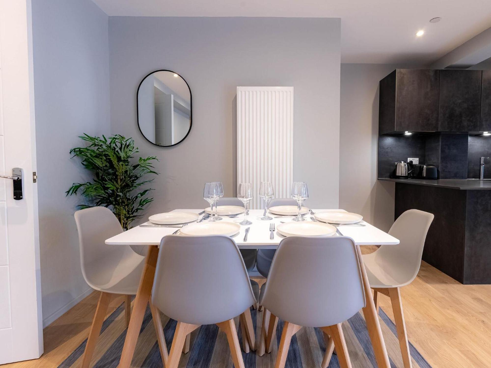 Luxurious Apartments Hackney Near Train Station London Eksteriør billede